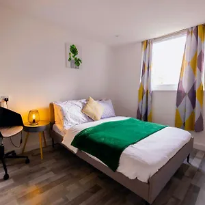https://pristinerelocation-accommodation.brighton-hotels-england.com