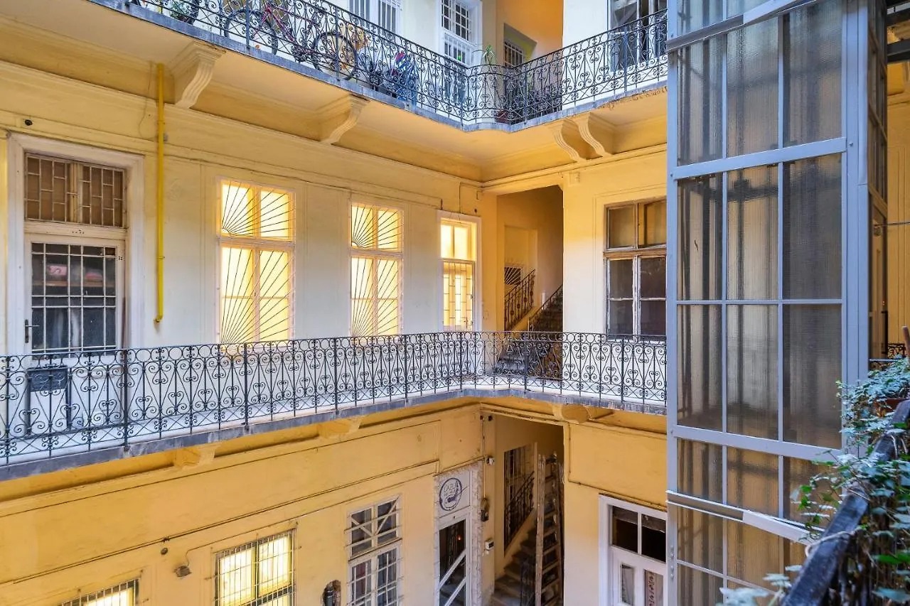 Apartment Trendy Grand Boulevard Designer Home Budapest